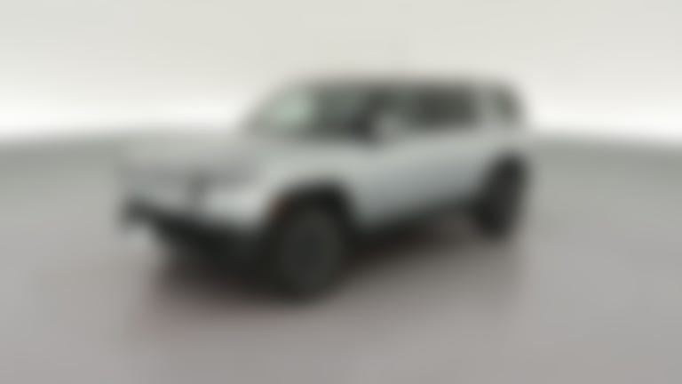 2025 Rivian R1S vehicle photo