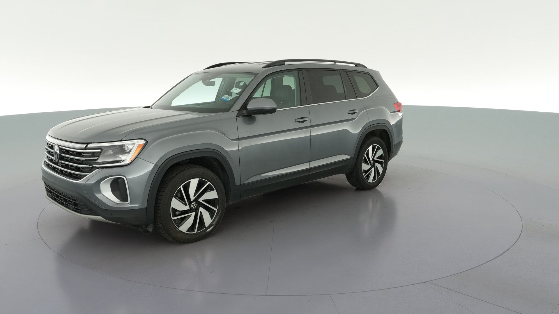 2025 Volkswagen Atlas vehicle photo