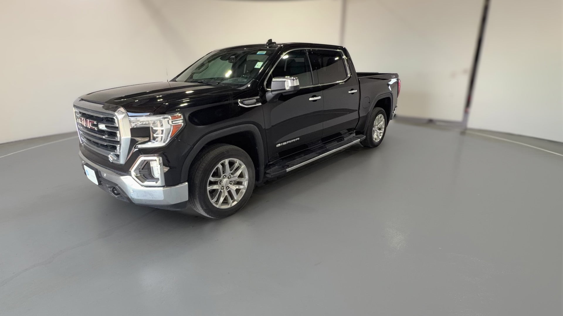 2020 GMC Sierra 1500 Crew Cab vehicle photo