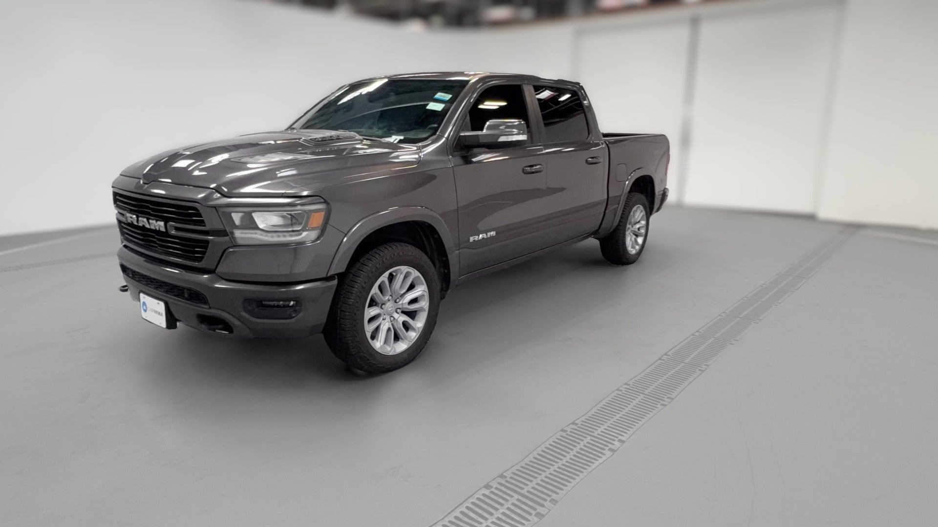 2020 Ram 1500 Crew Cab vehicle photo