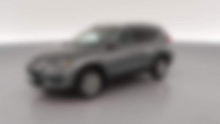 2017 Nissan Rogue vehicle photo