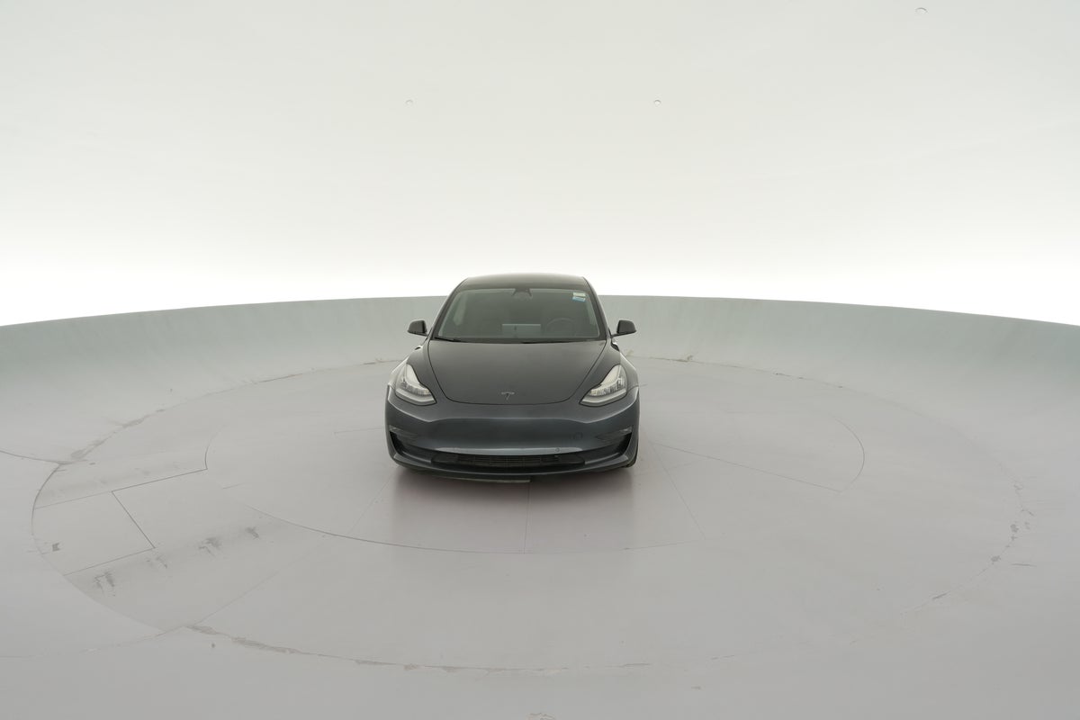 2022 Tesla Model 3 Long Range All-Wheel Drive in Midnight Silver Metallic — 360° view 1