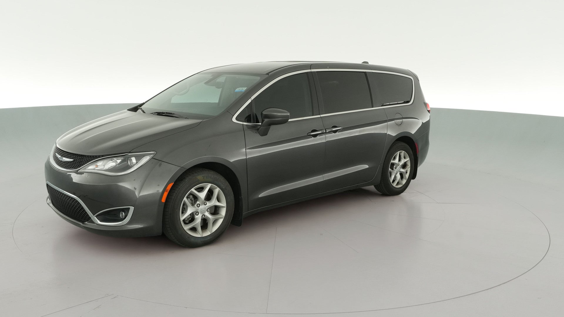 2018 Chrysler Pacifica vehicle photo
