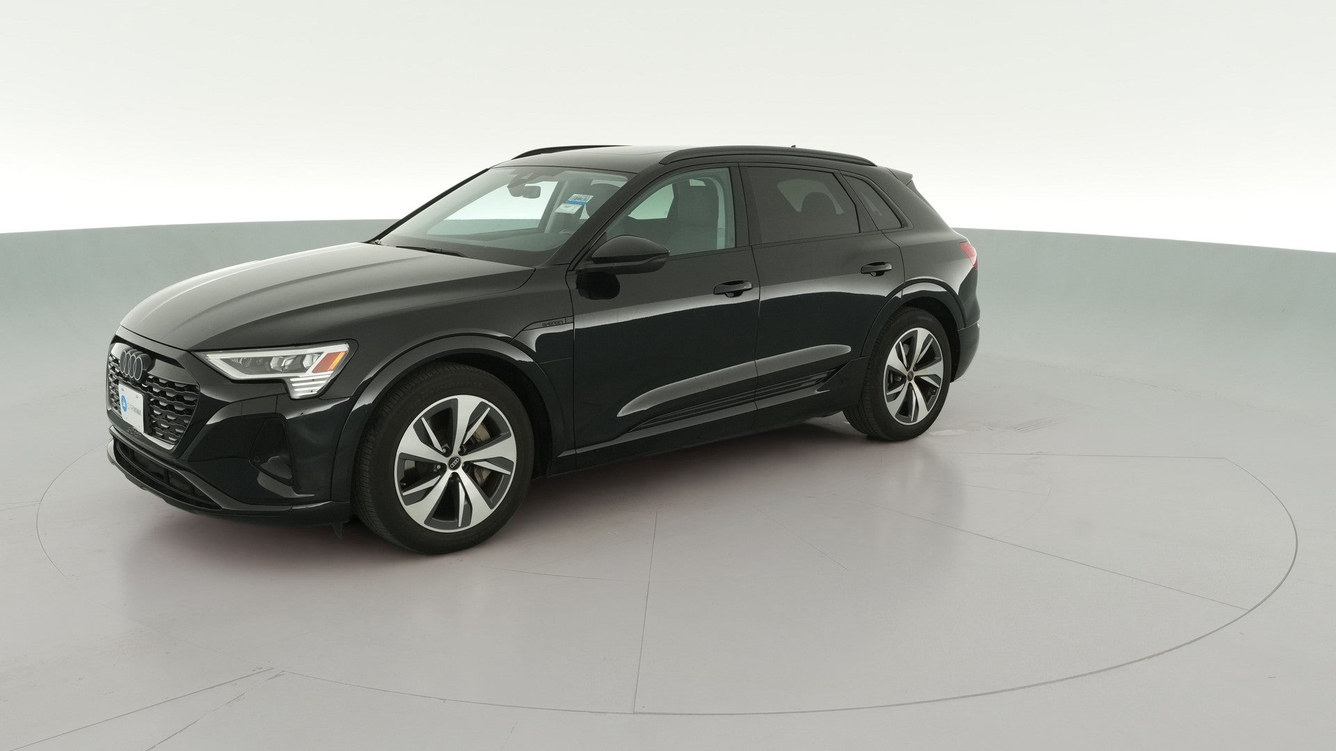 2024 Audi Q8 e-tron vehicle photo