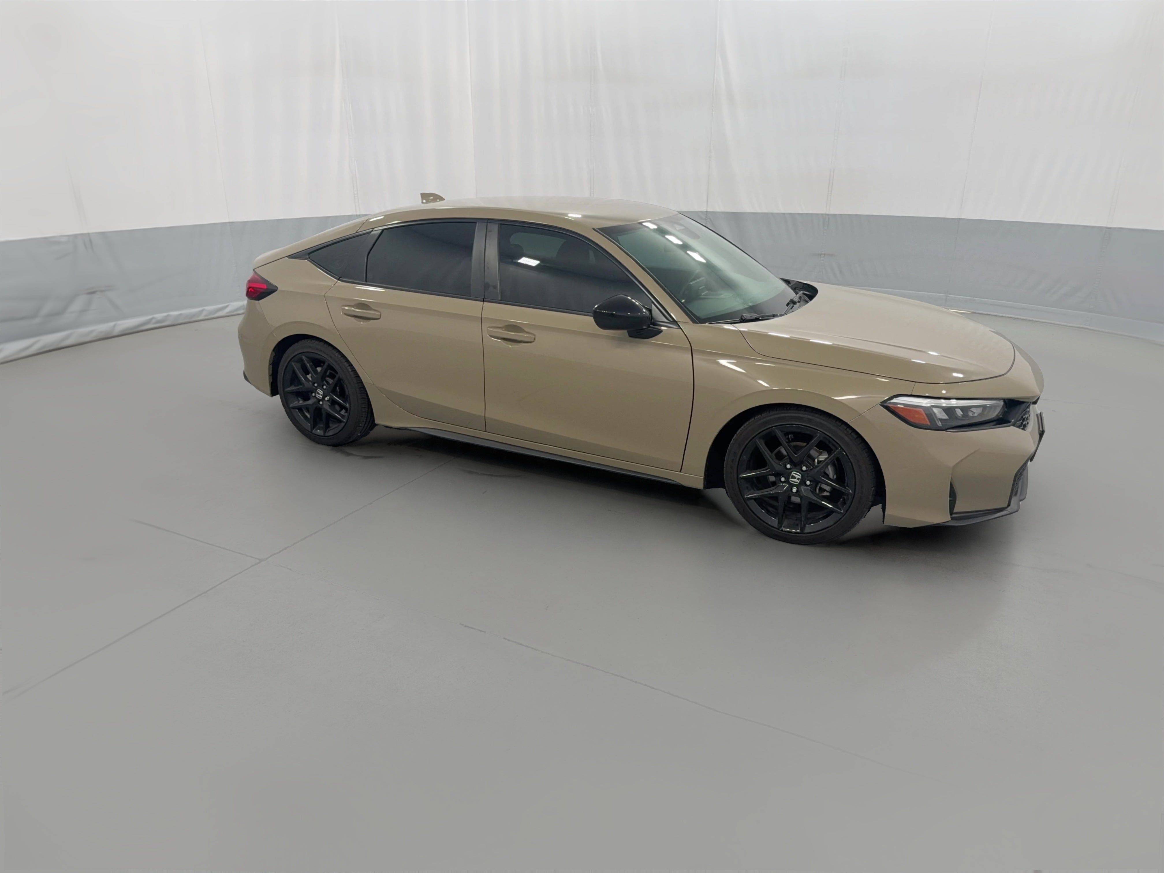 2026 Honda Civic Hatchback Sport - Photo 33