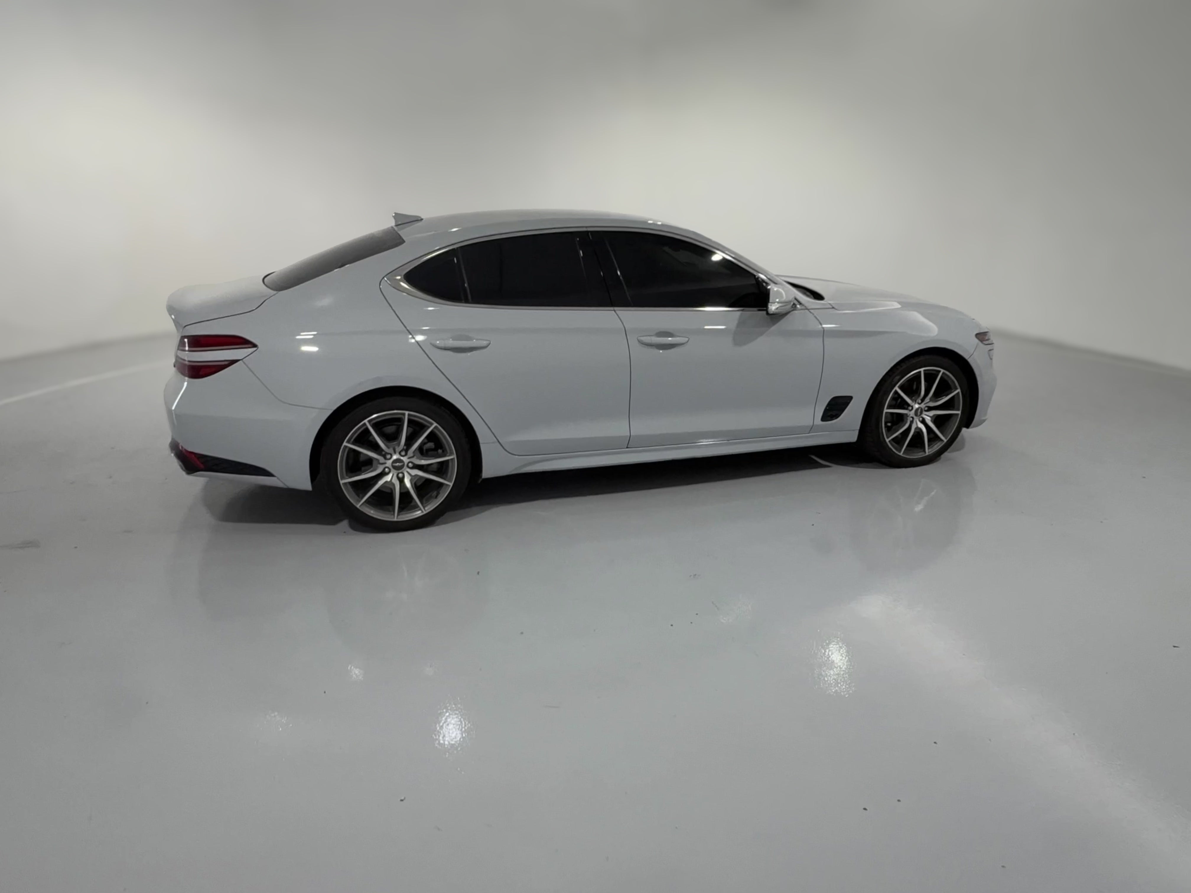 2022 GENESIS G70 Standard - Photo 36