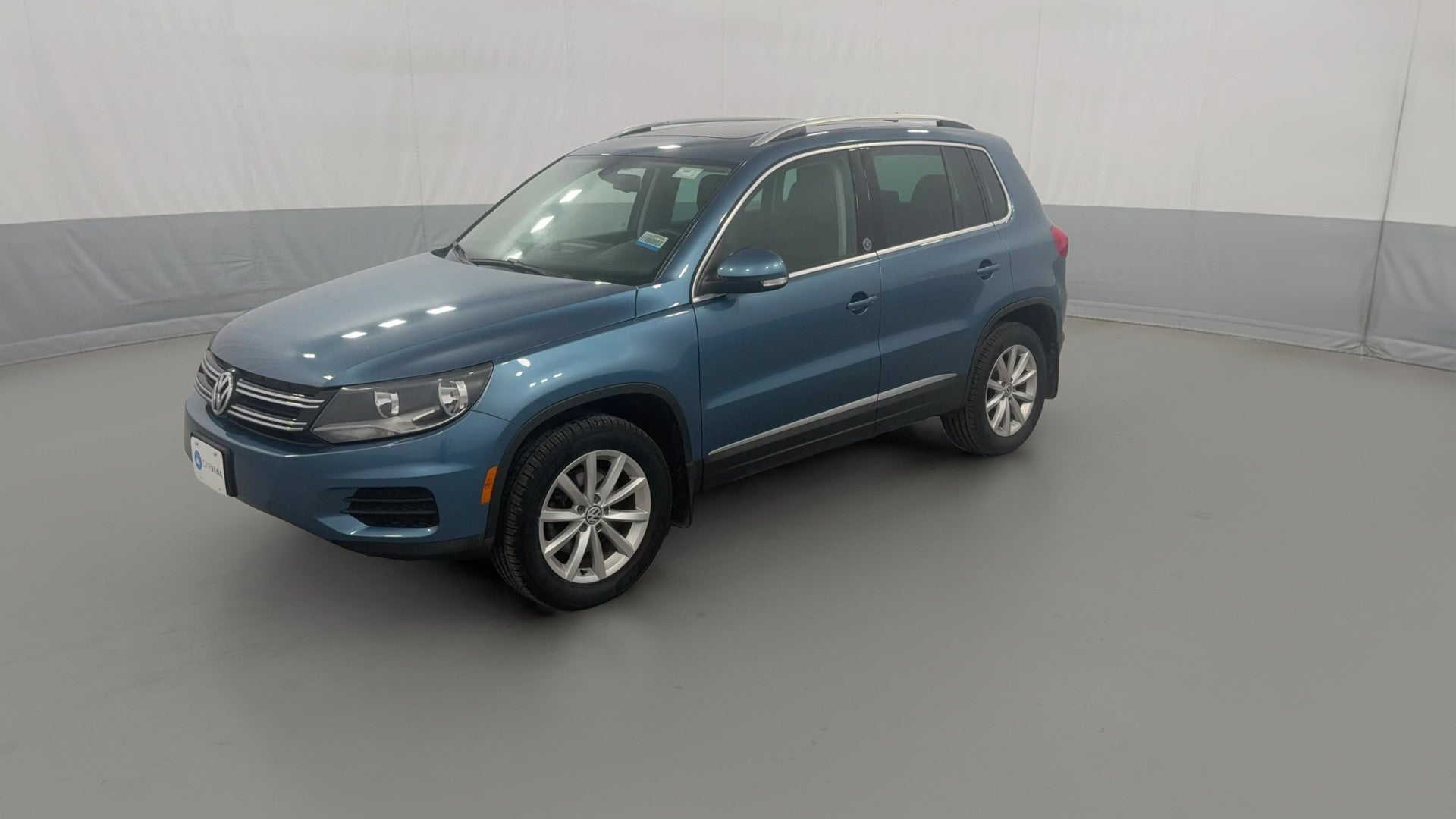 2017 Volkswagen Tiguan vehicle photo