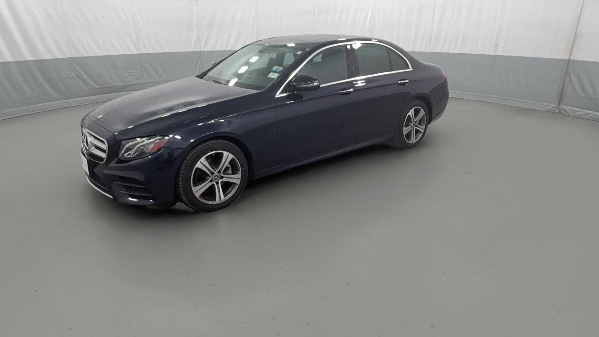 2019 Mercedes-Benz E-Class vehicle photo