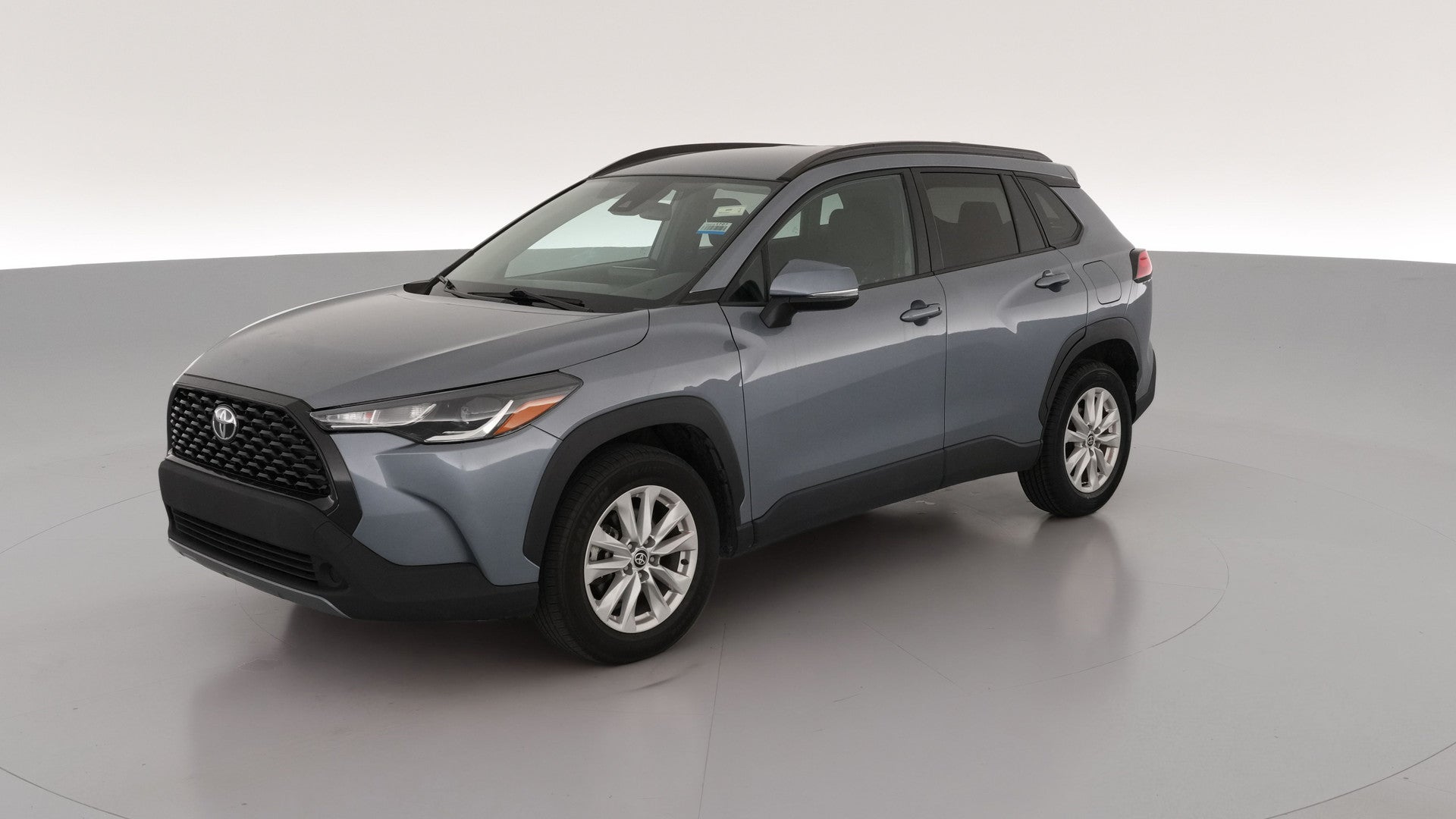 2022 Toyota Corolla Cross vehicle photo