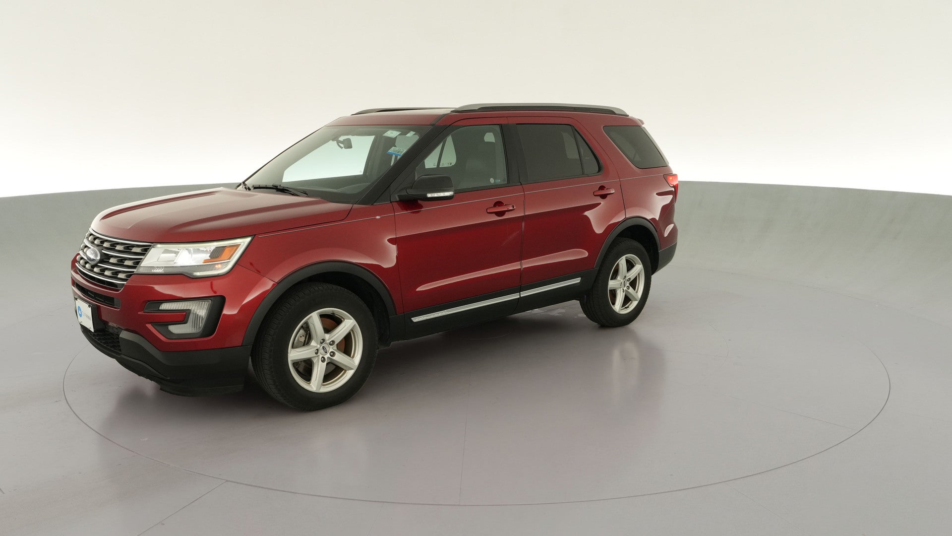 2017 Ford Explorer vehicle photo