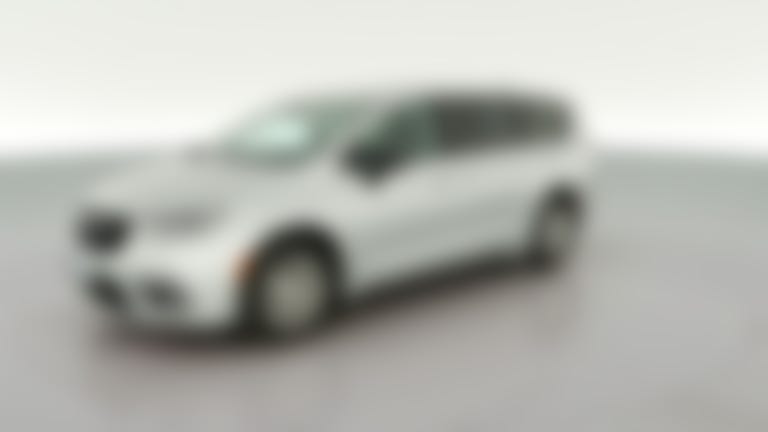 2024 Chrysler Pacifica vehicle photo