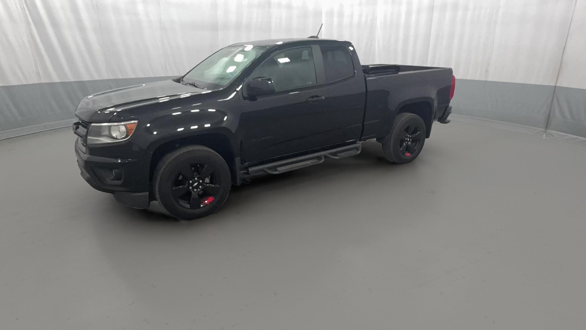 2018 Chevrolet Colorado Extended Cab vehicle photo