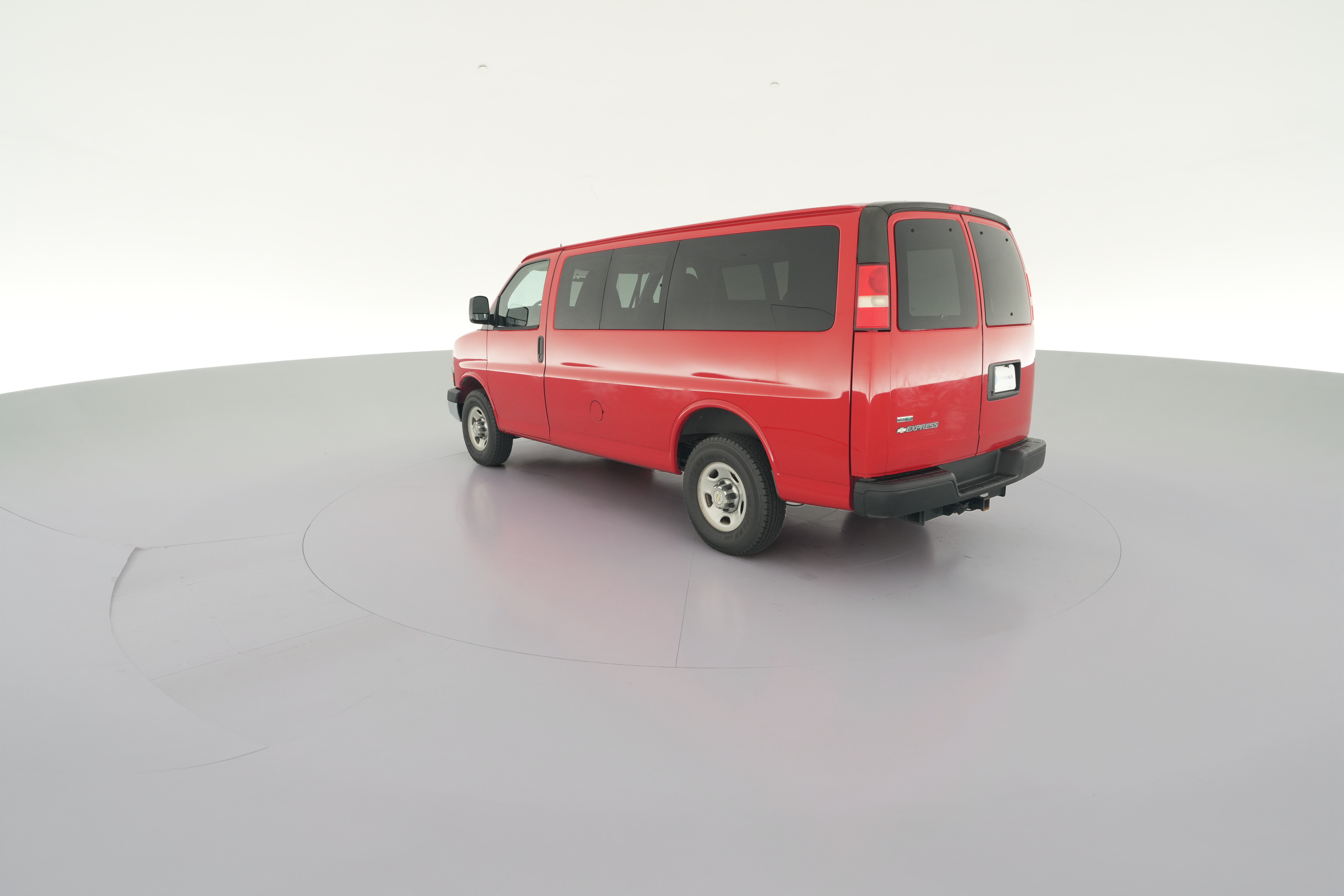 2011 Chevrolet Express LS - Photo 26