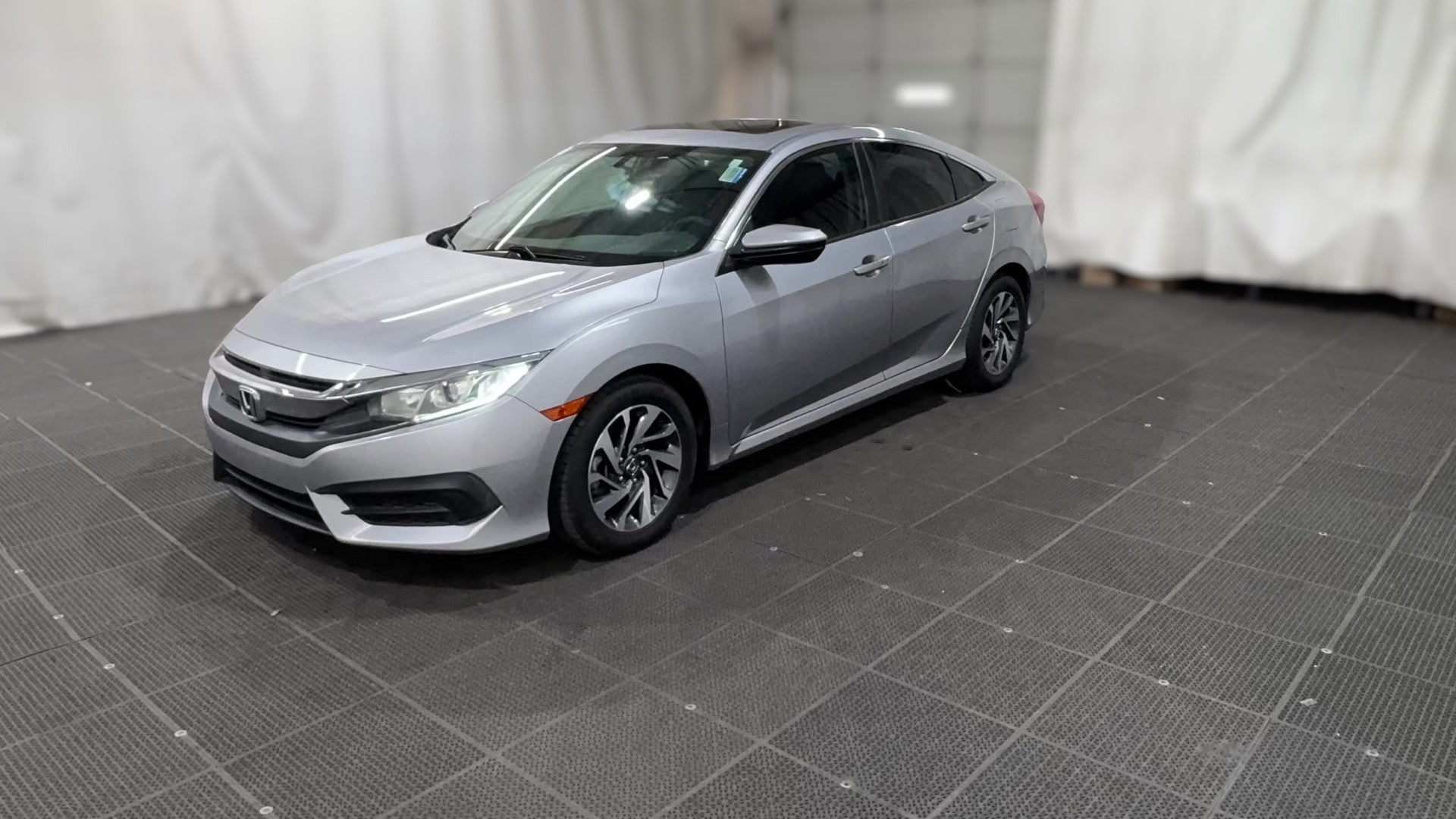 2016 Honda Civic vehicle photo