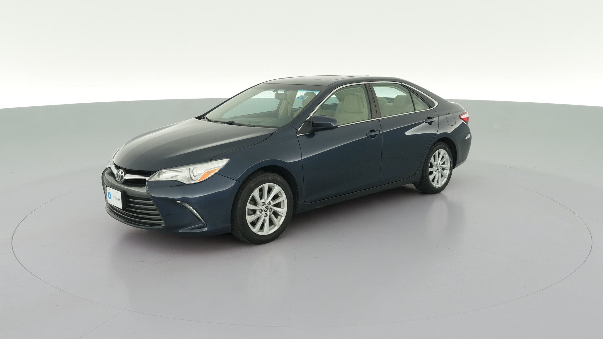 2015 Toyota Camry vehicle photo