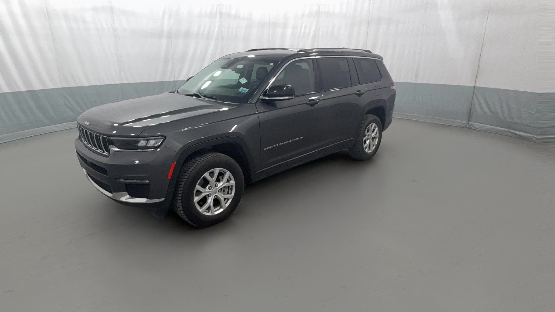 2022 Jeep Grand Cherokee L vehicle photo
