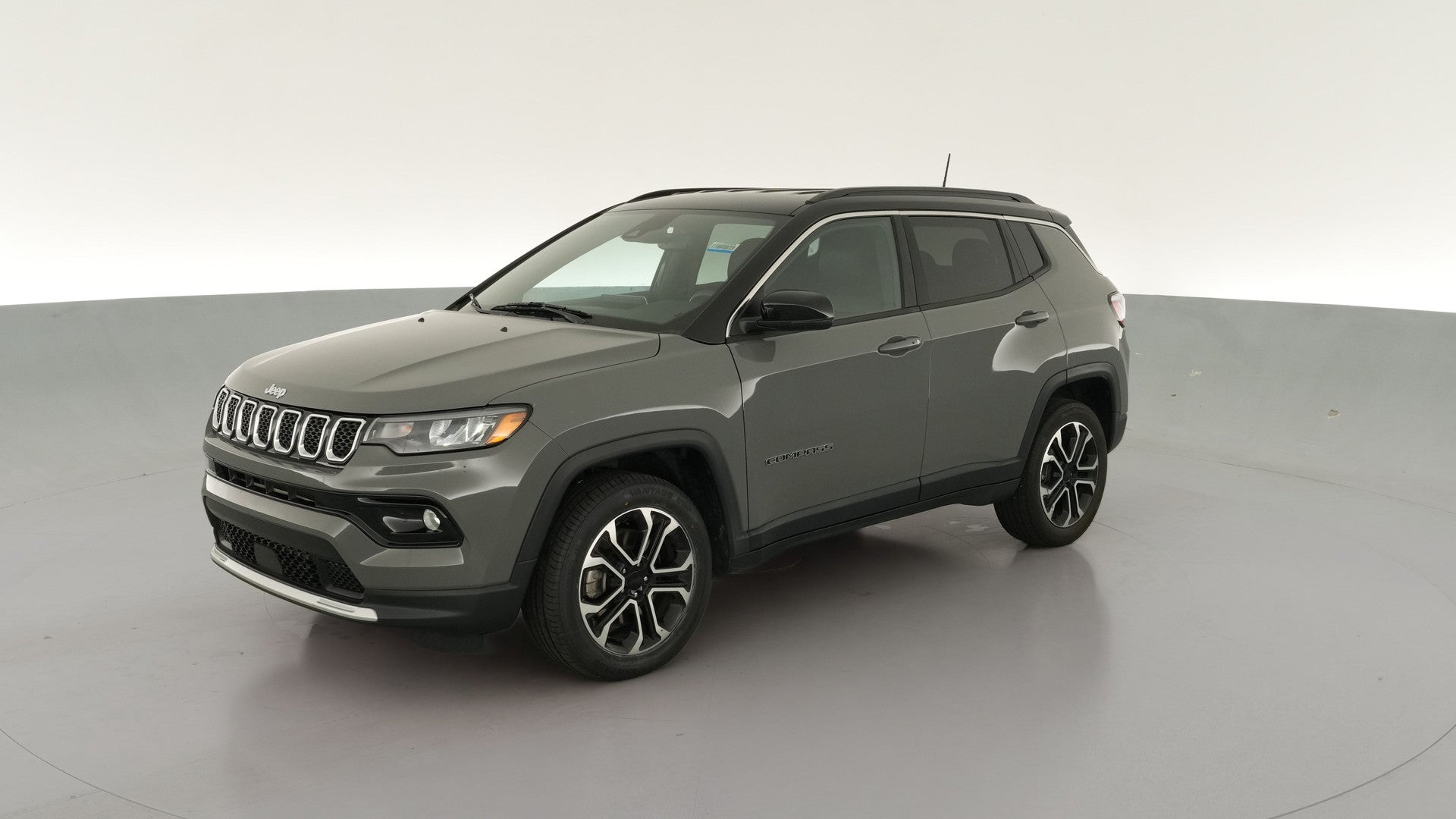 2023 Jeep Compass vehicle photo