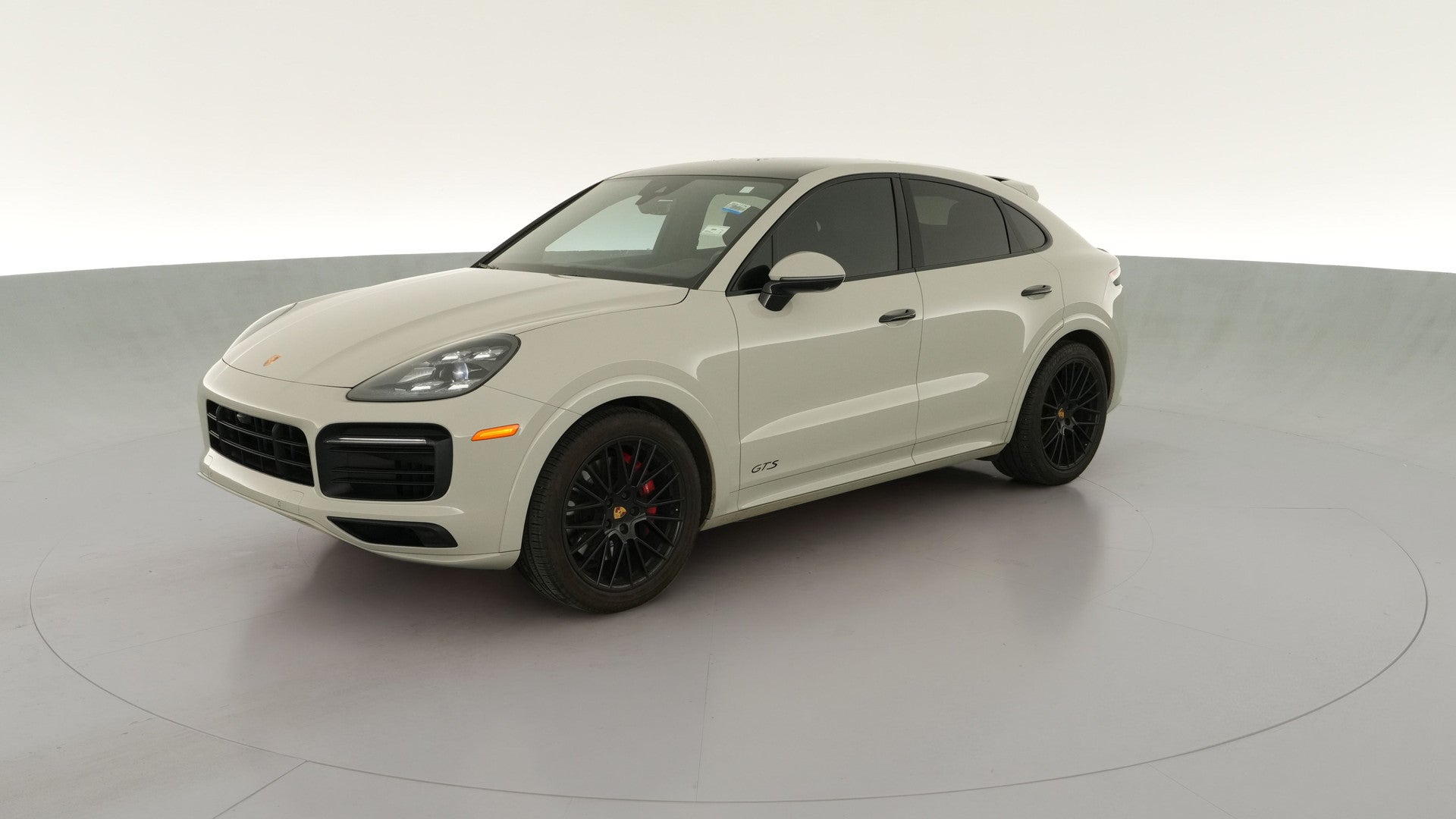 2021 Porsche Cayenne Coupe vehicle photo