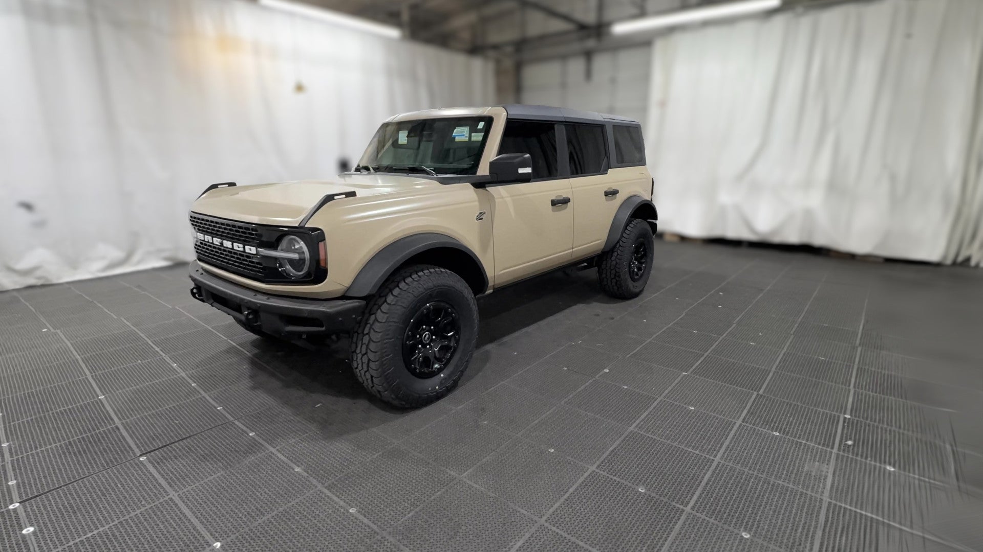 2022 Ford Bronco vehicle photo