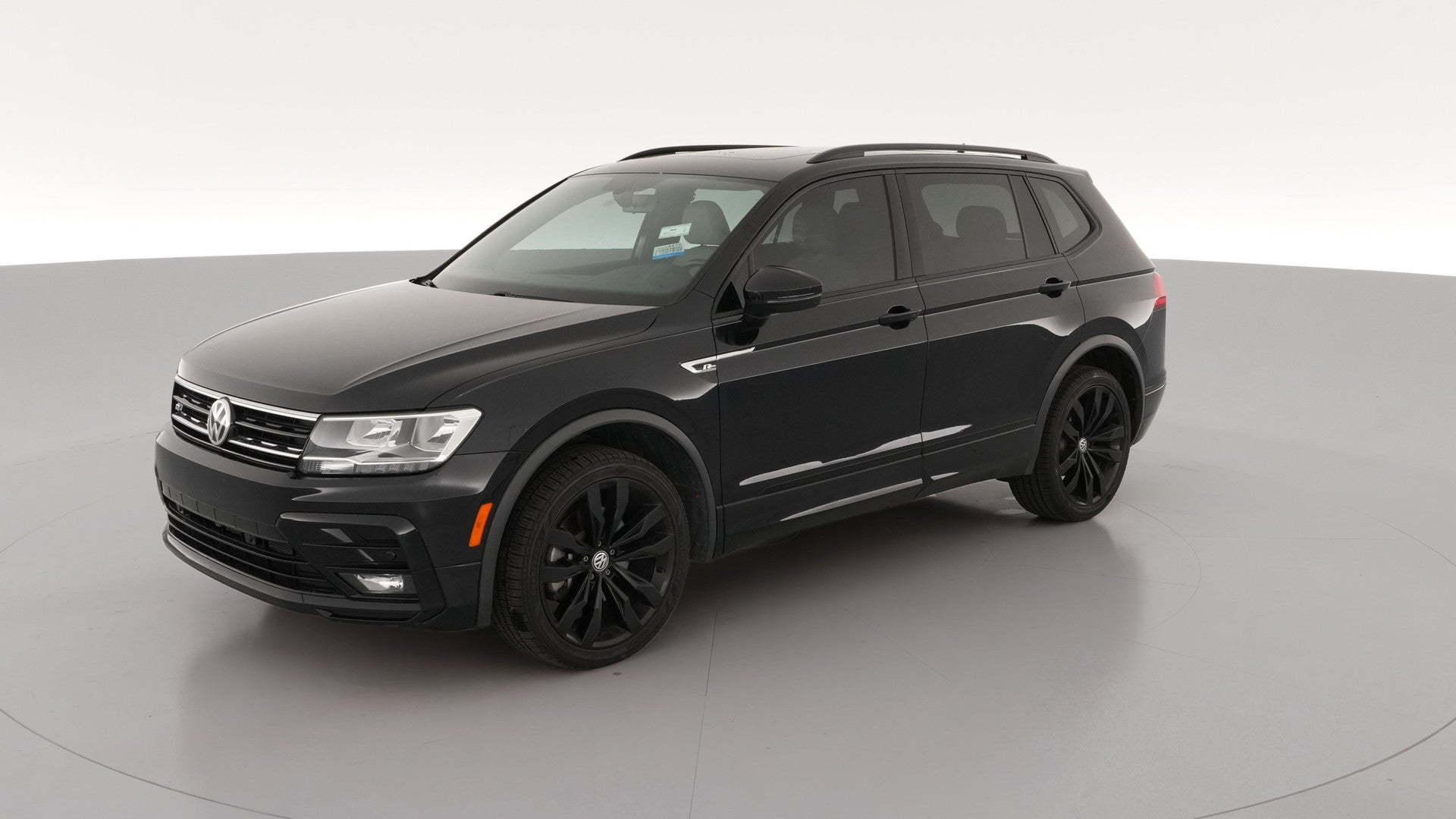 2021 Volkswagen Tiguan vehicle photo