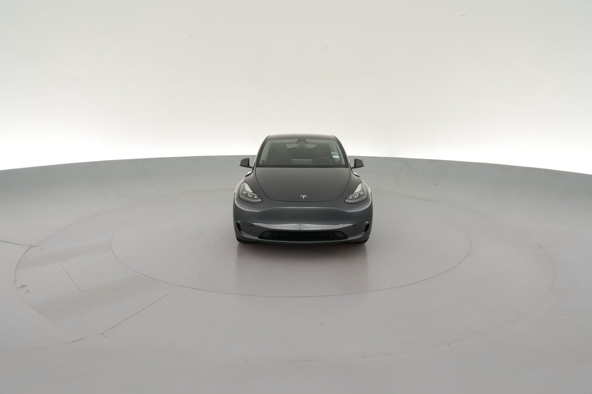 2023 Tesla Model Y Long Range All-Wheel Drive in Midnight Silver Metallic — 360° view 1