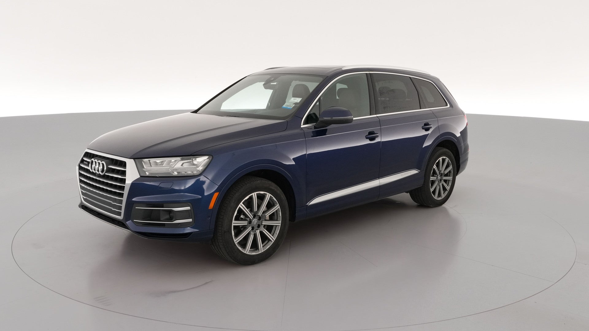 2019 Audi Q7 vehicle photo
