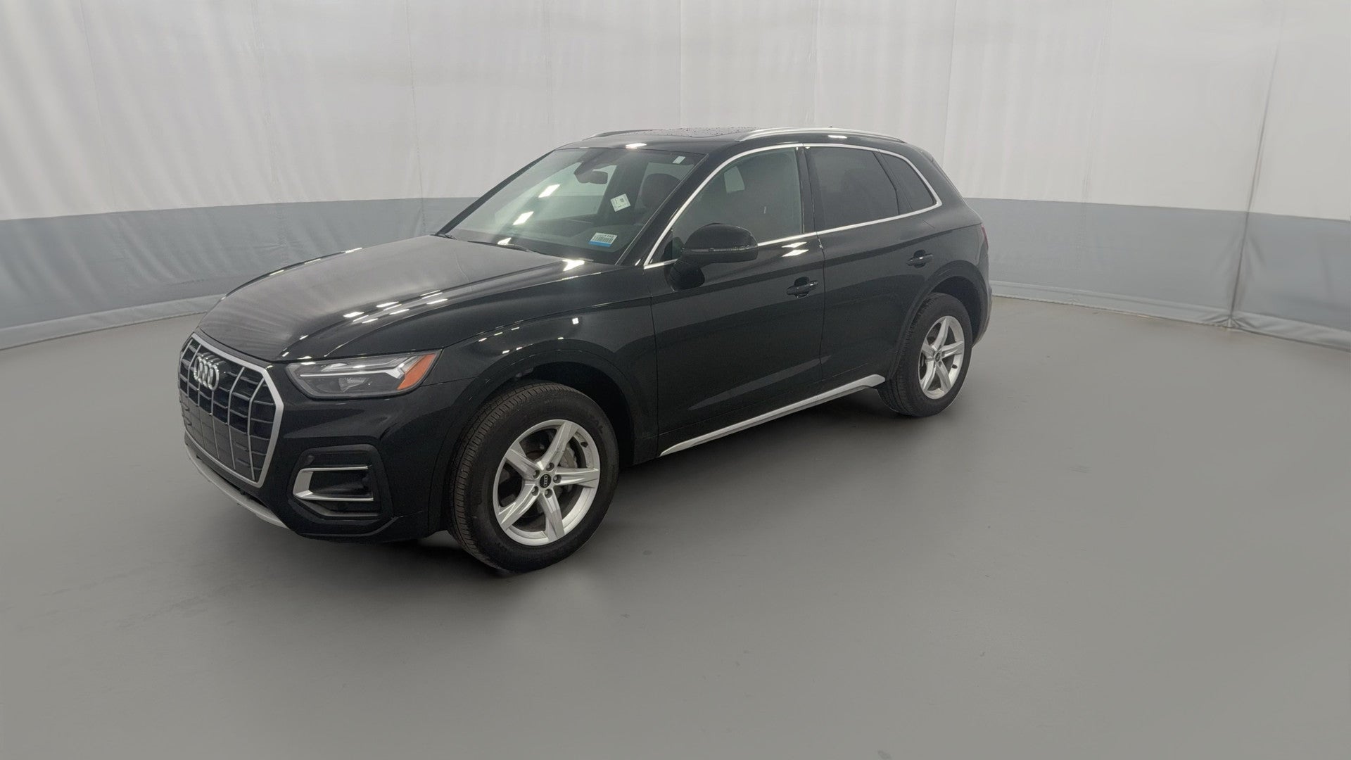 2023 Audi Q5 vehicle photo