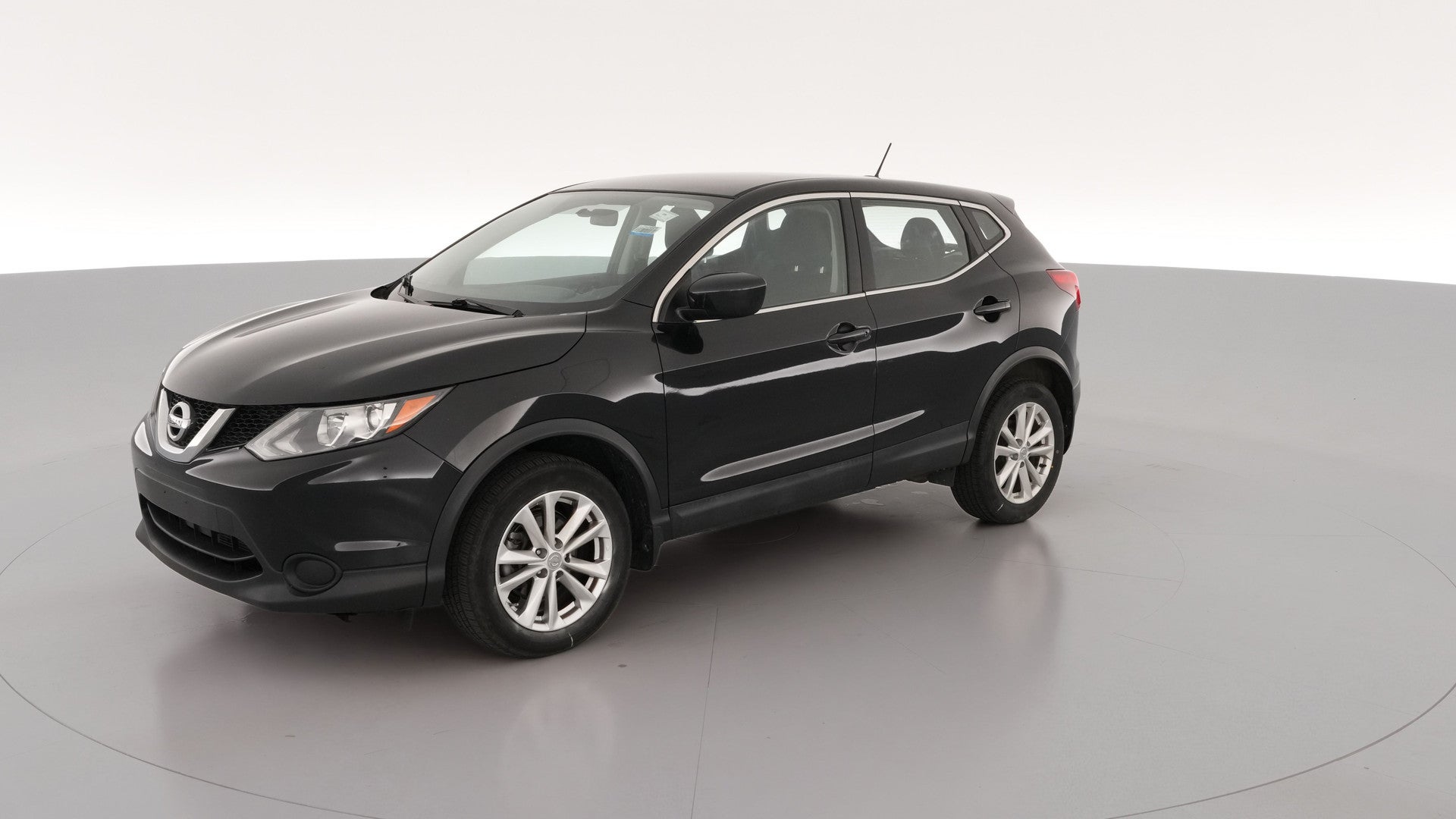 2017 Nissan Rogue Sport vehicle photo