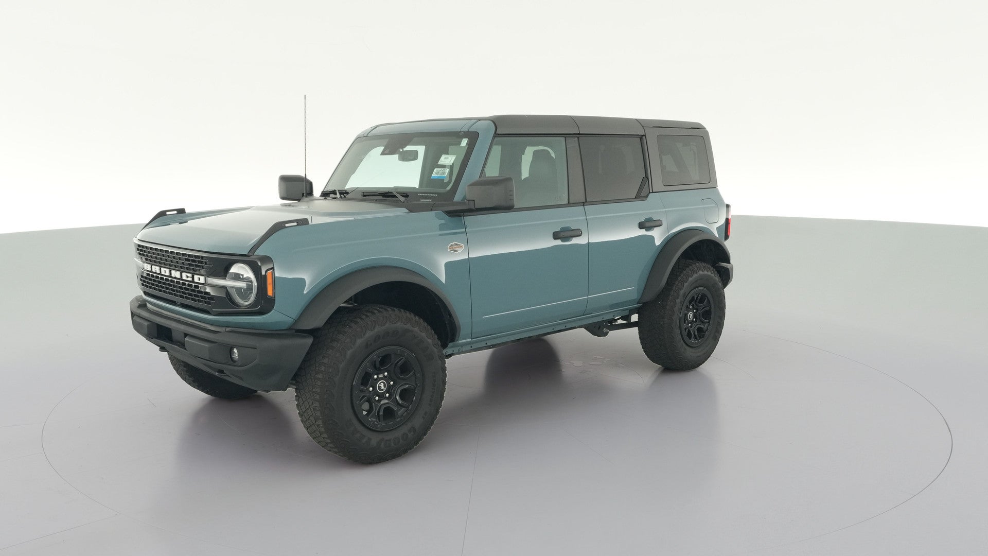 2022 Ford Bronco vehicle photo