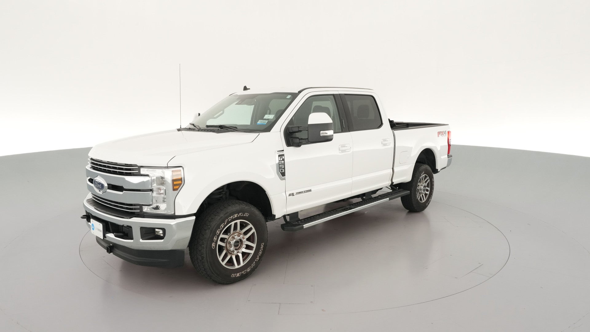 2019 Ford F250 Super Duty Crew Cab vehicle photo
