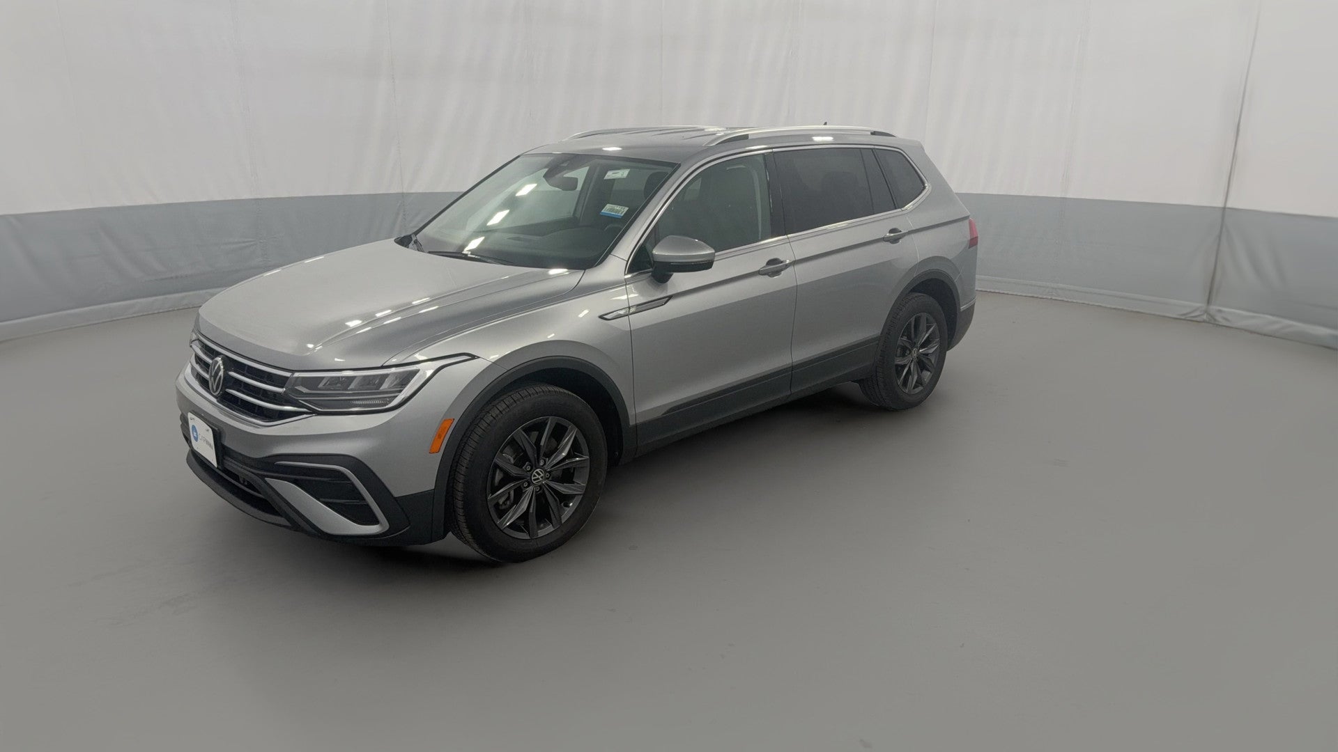2023 Volkswagen Tiguan vehicle photo