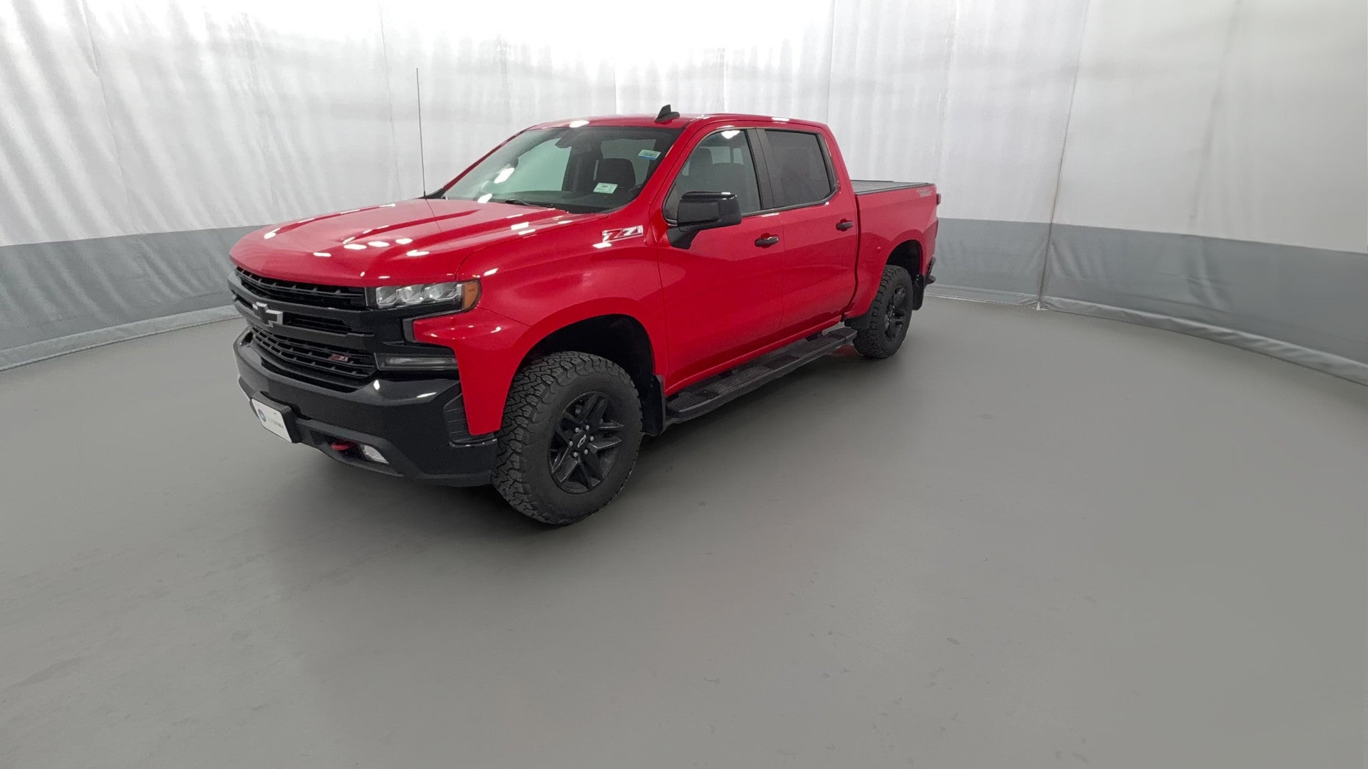 2019 Chevrolet Silverado 1500 Crew Cab vehicle photo