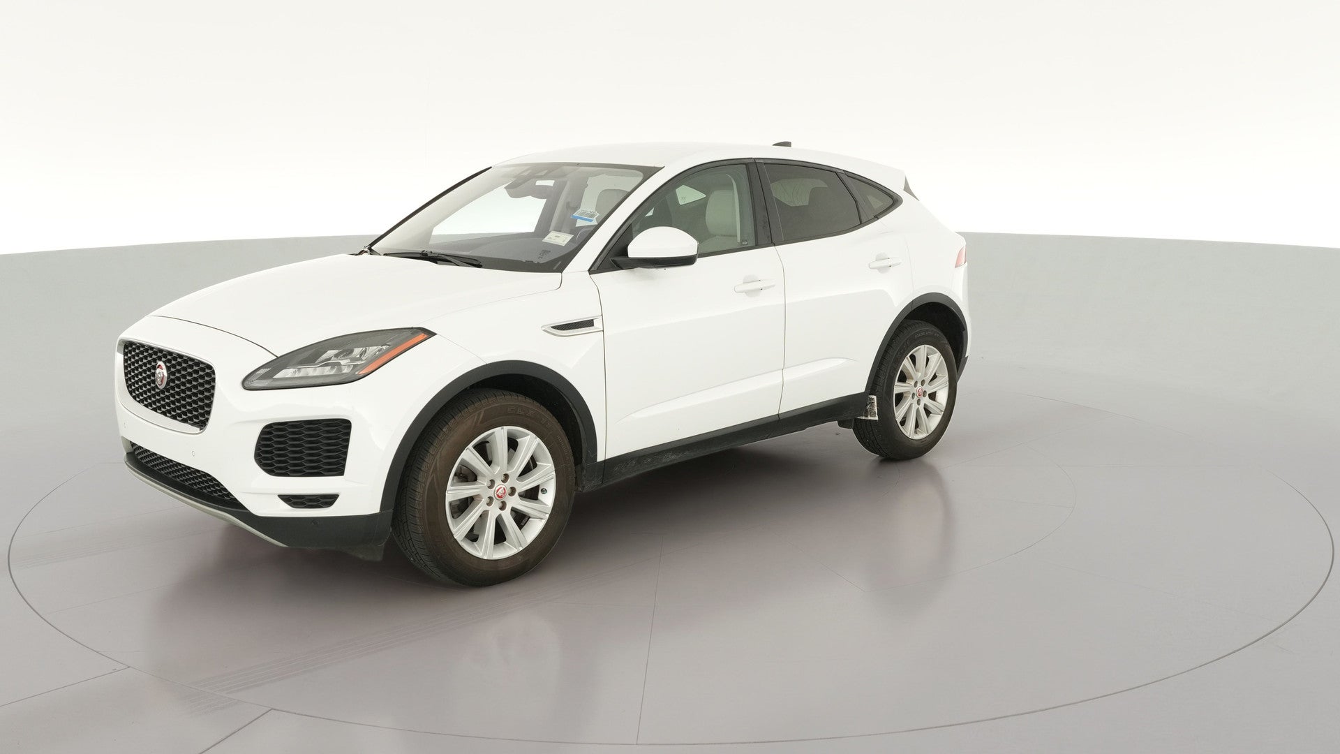 2020 Jaguar E-PACE vehicle photo