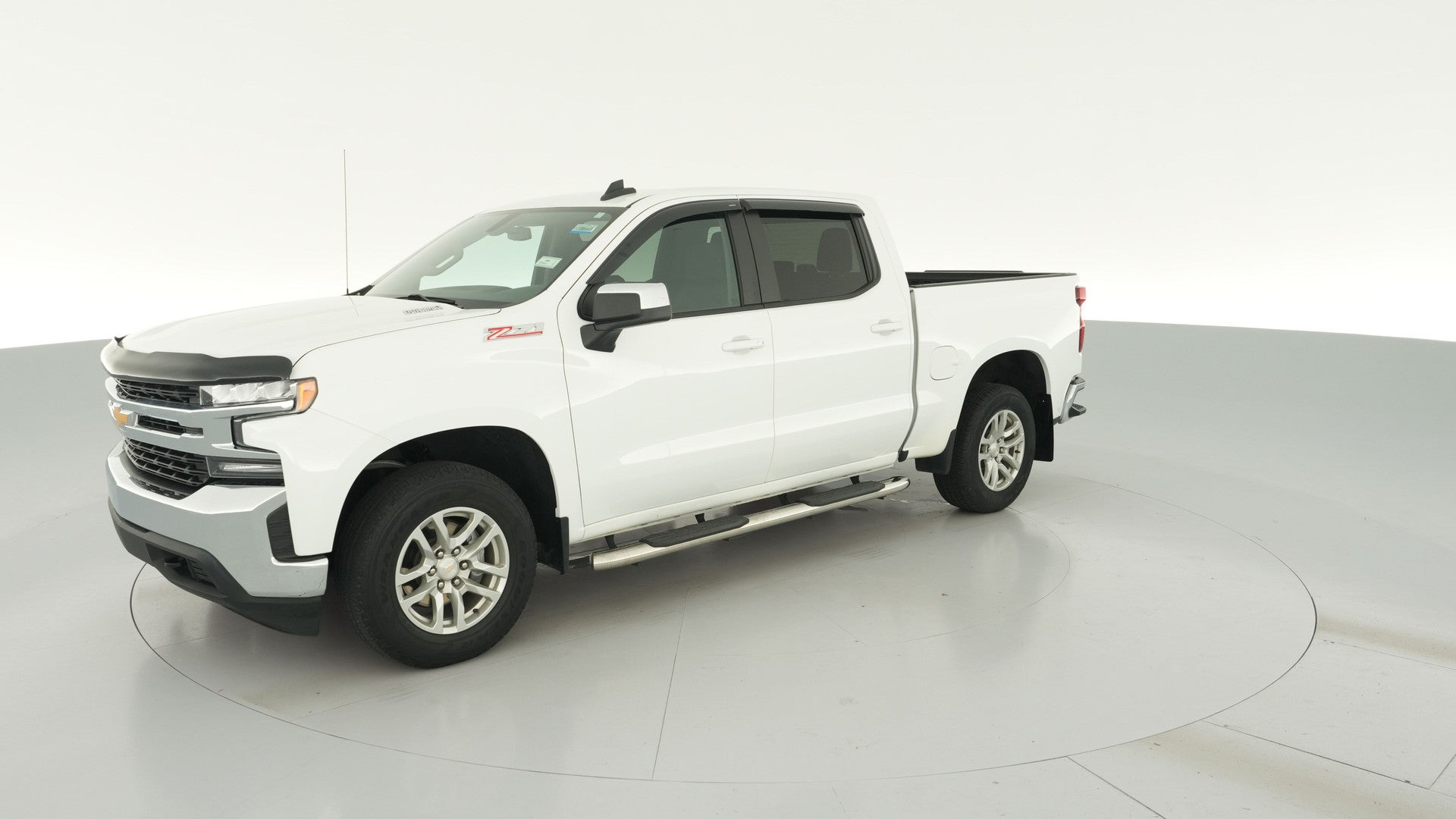 2021 Chevrolet Silverado 1500 Crew Cab vehicle photo