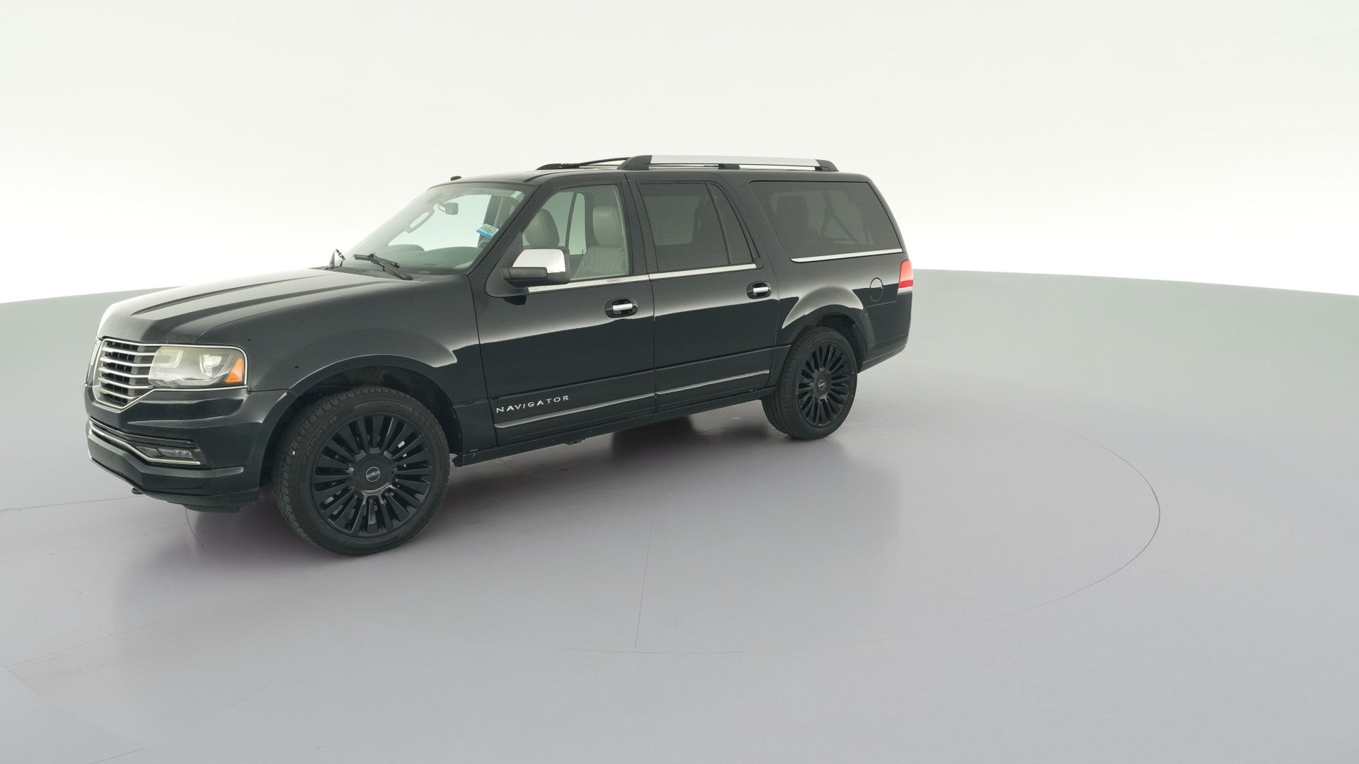 2016 Lincoln Navigator L vehicle photo