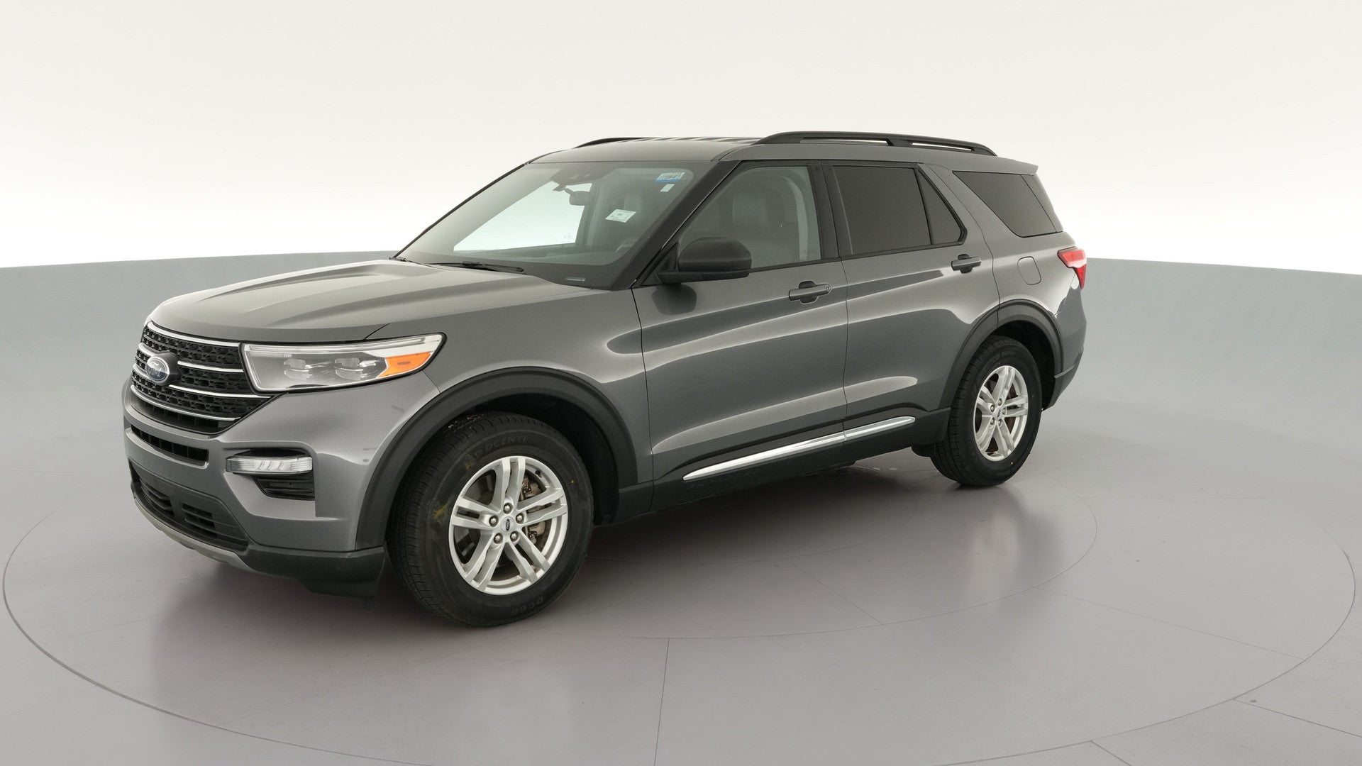 2023 Ford Explorer vehicle photo