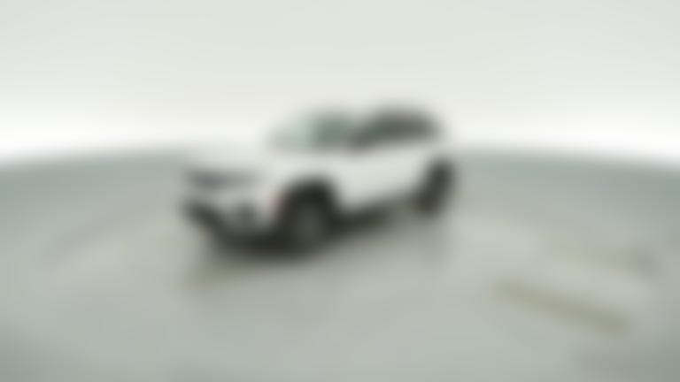 2027 Jeep Grand Cherokee vehicle photo
