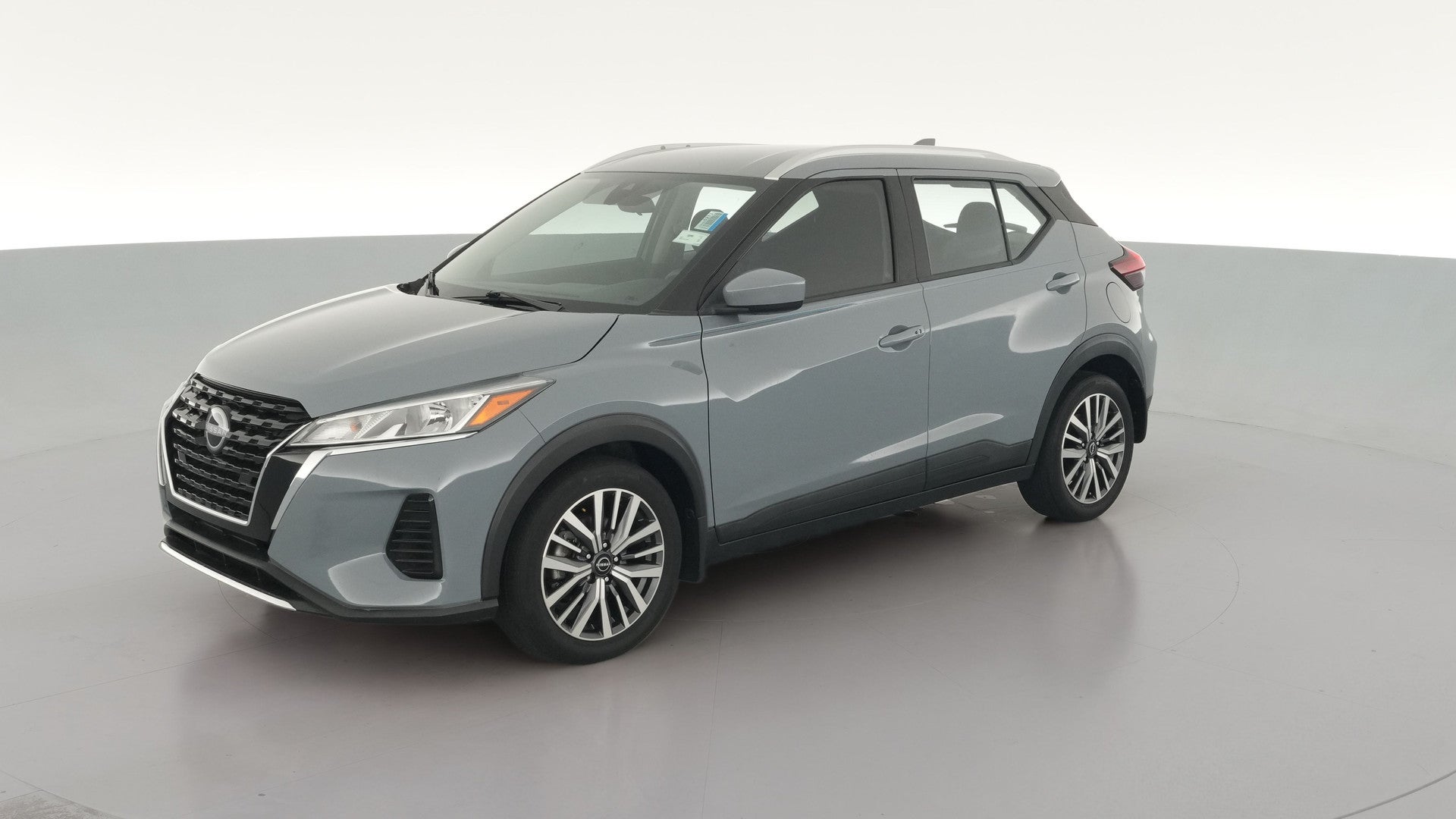 2023 Nissan Kicks vehicle photo