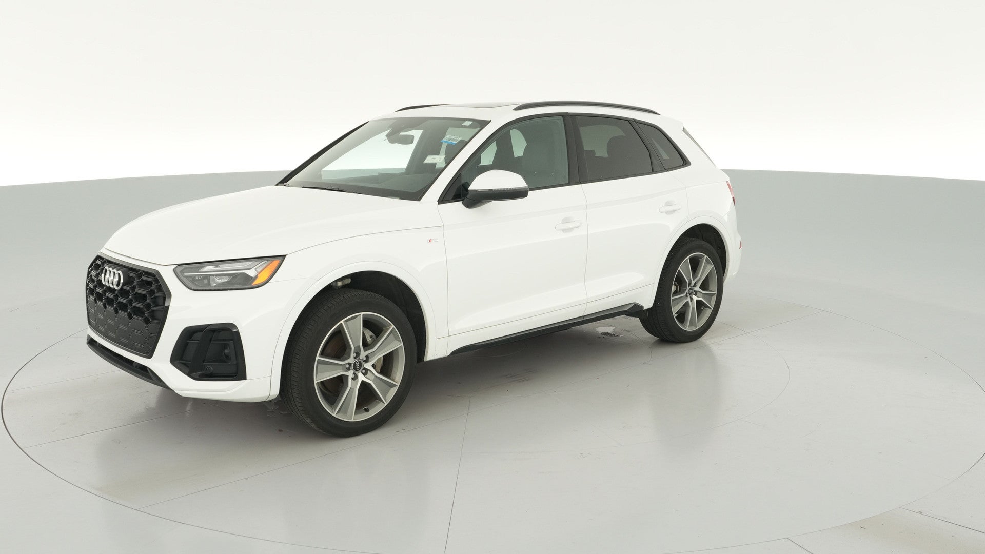 2025 Audi Q5 vehicle photo