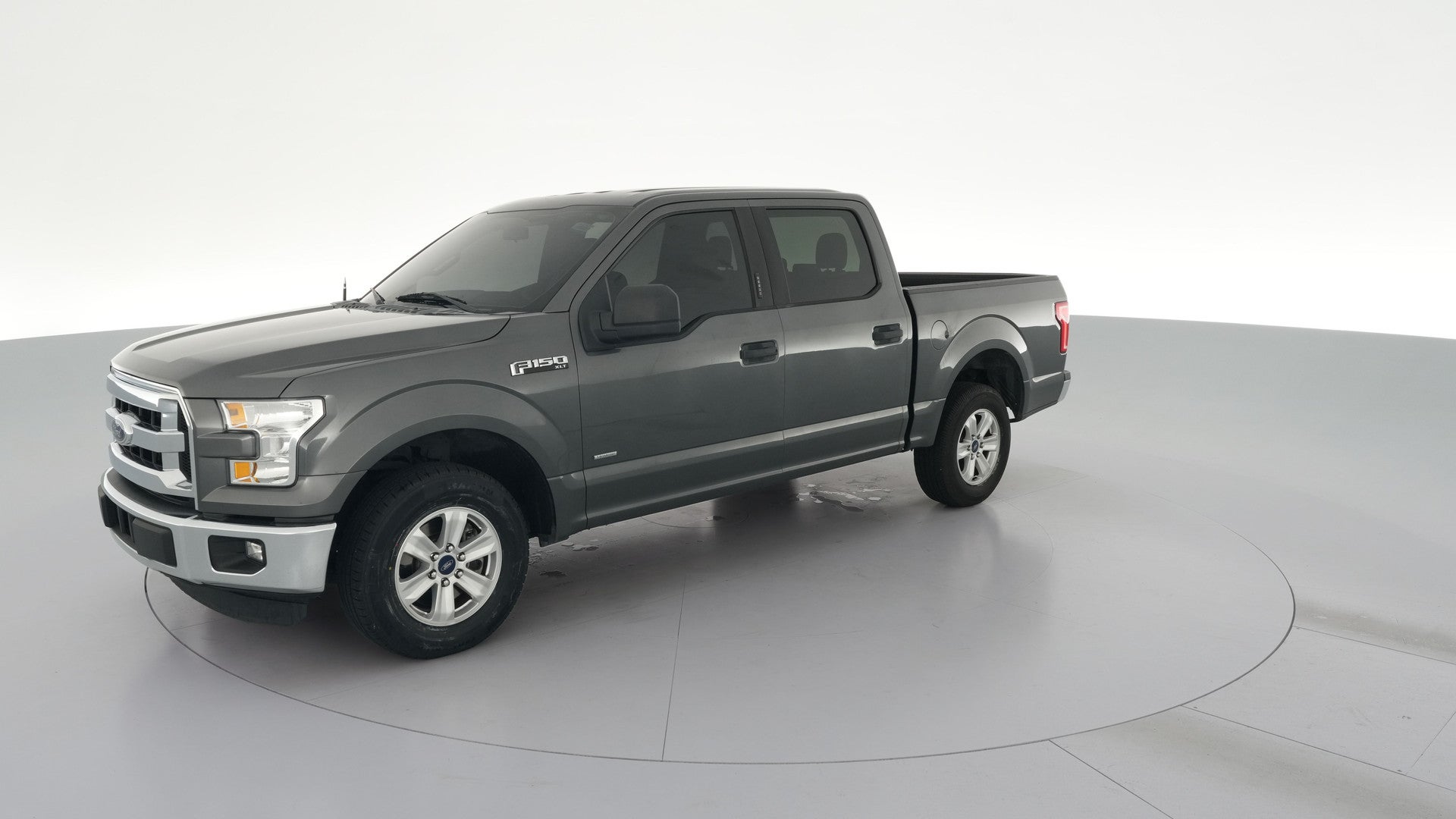 2016 Ford F150 SuperCrew Cab vehicle photo