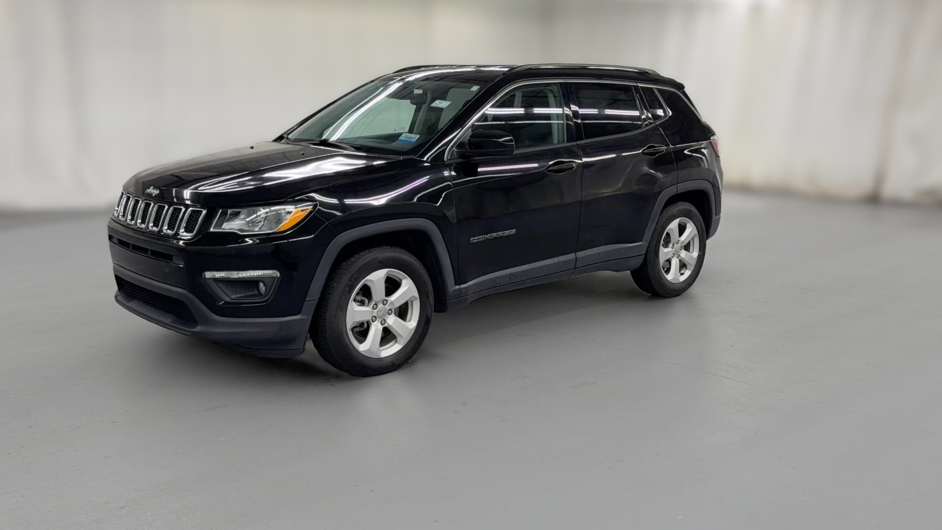 2019 Jeep Compass vehicle photo