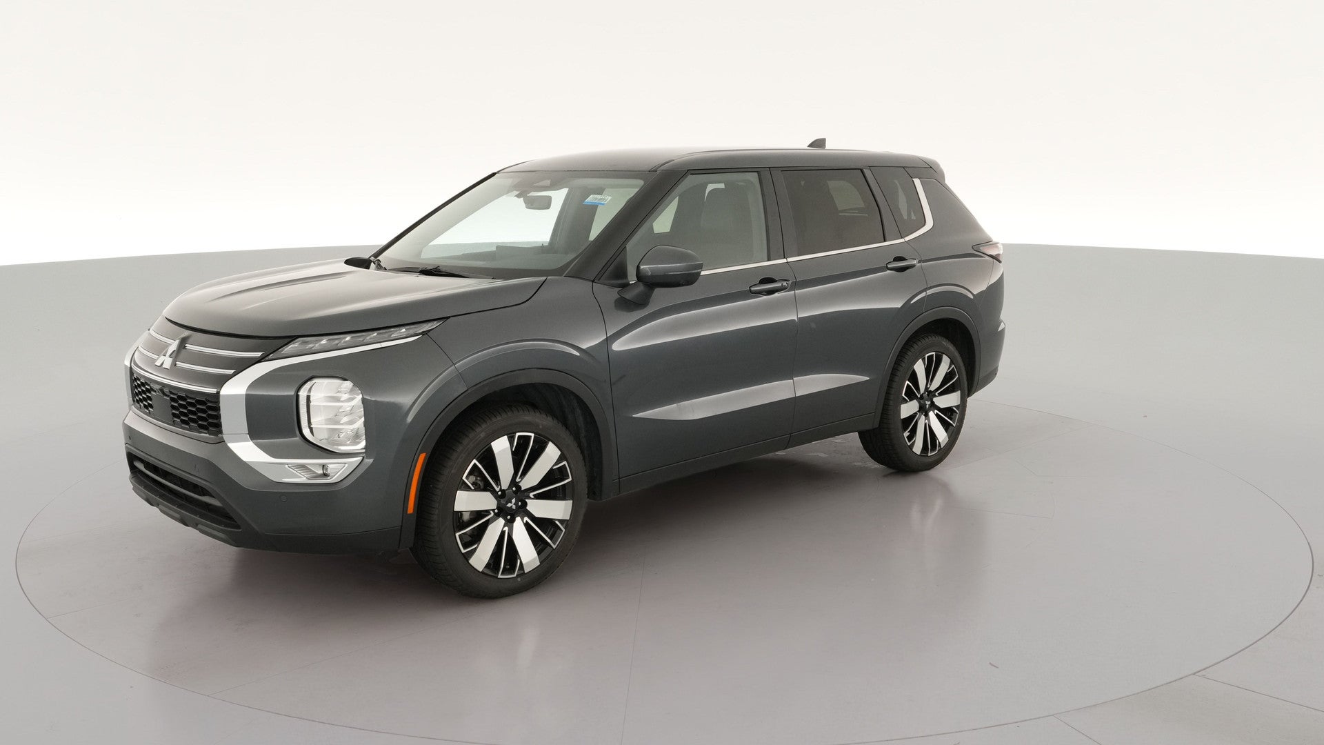 2025 Mitsubishi Outlander vehicle photo