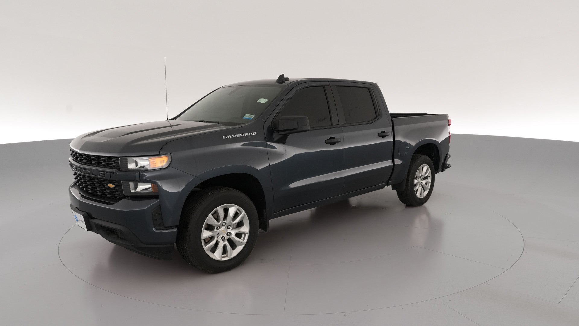 2021 Chevrolet Silverado 1500 Crew Cab vehicle photo