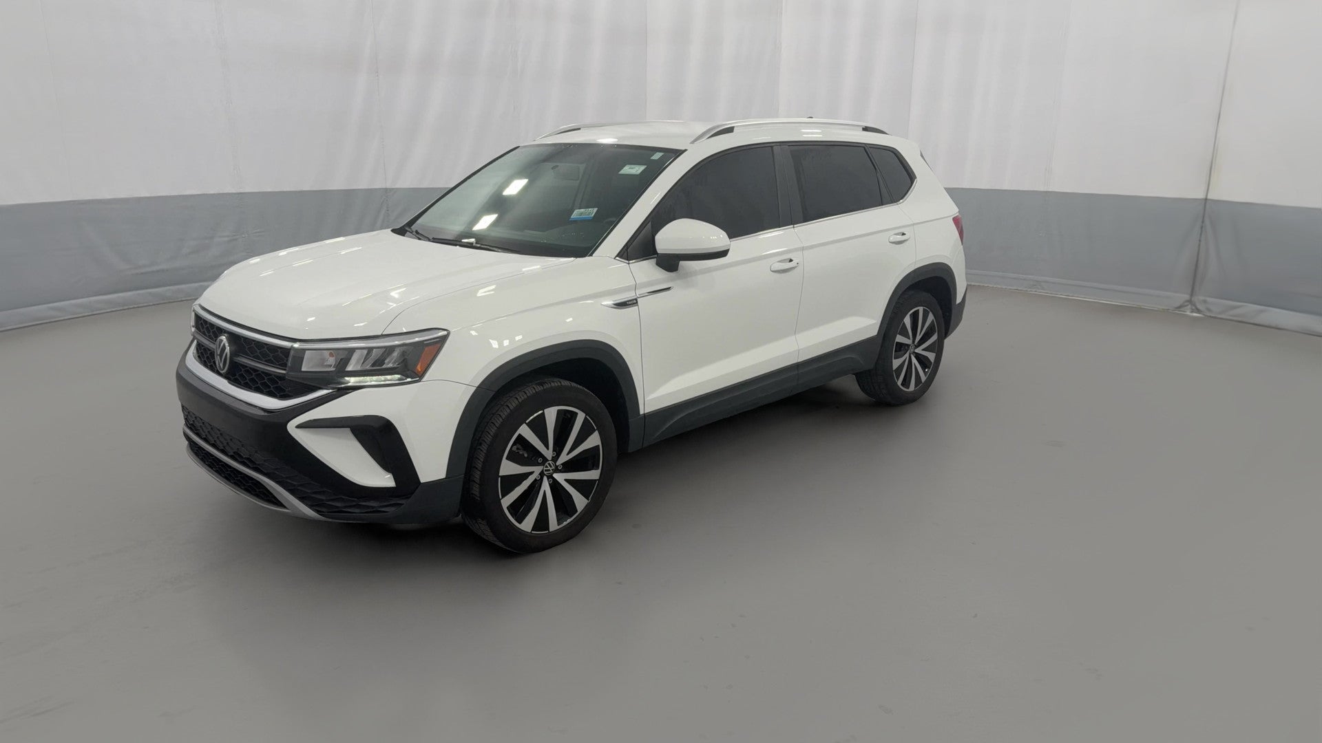 2022 Volkswagen Taos vehicle photo