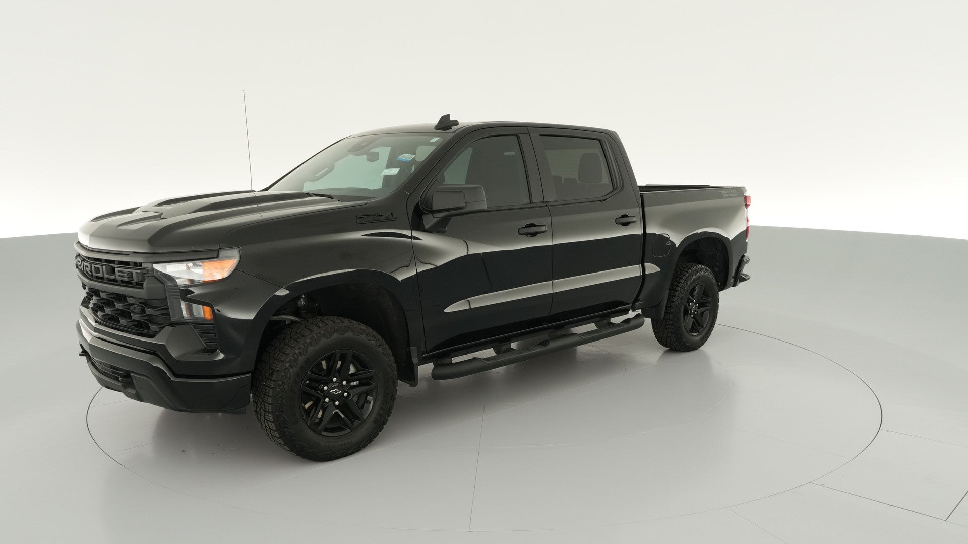 2025 Chevrolet Silverado 1500 Crew Cab vehicle photo