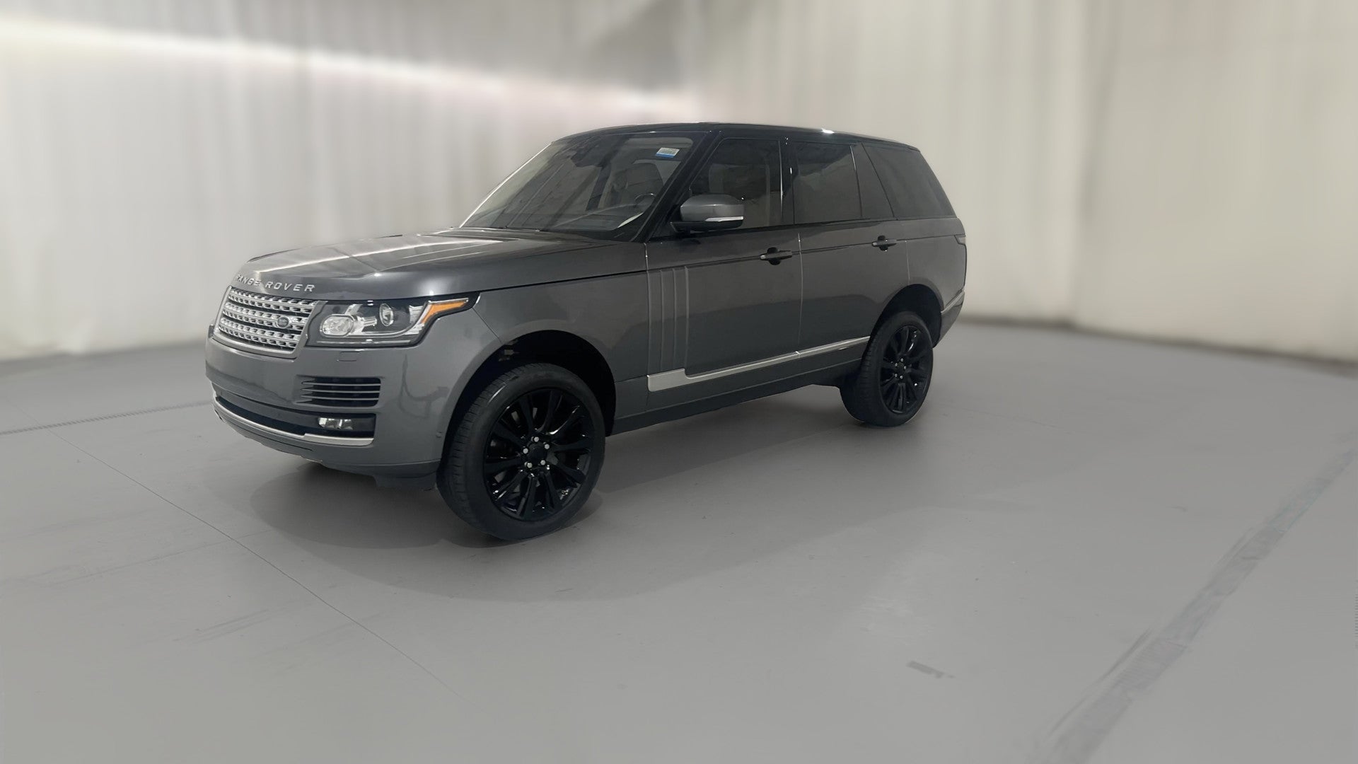 2017 Land Rover Range Rover vehicle photo