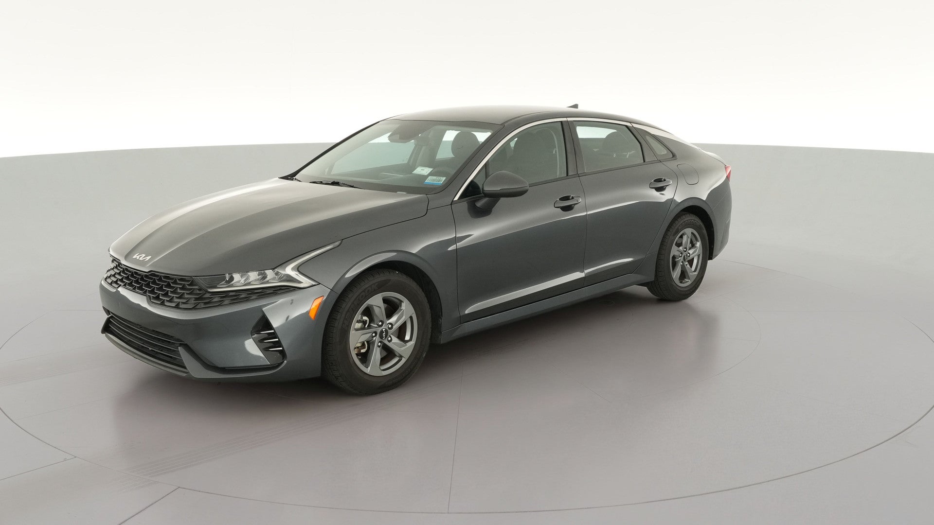 2022 Kia K5 vehicle photo