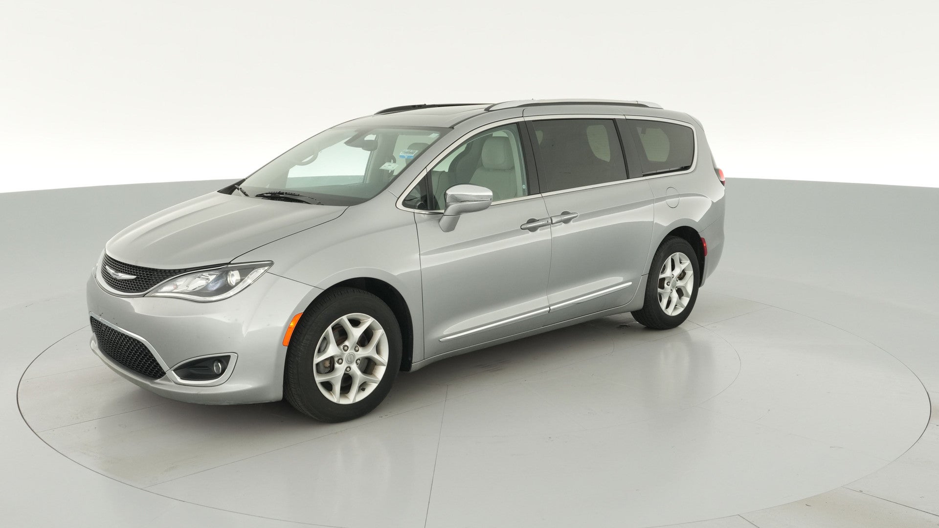 2020 Chrysler Pacifica vehicle photo