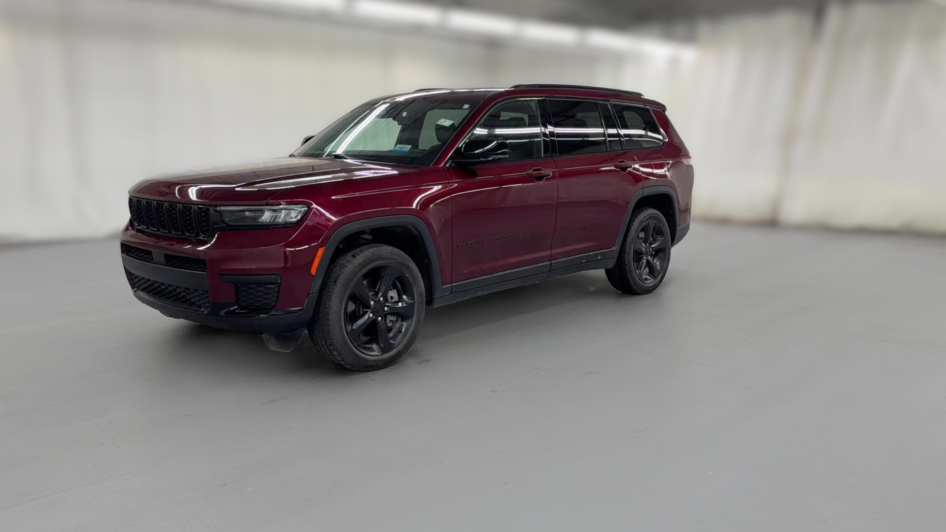 2025 Jeep Grand Cherokee L vehicle photo