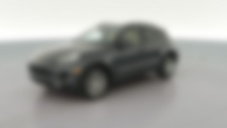 2018 Porsche Macan vehicle photo
